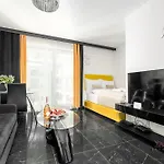 Your Holidays Promenada Gwiazd 14 C35 *
